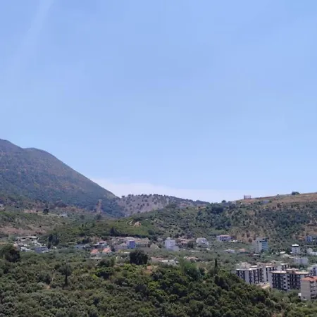 Chris & Drita アパート