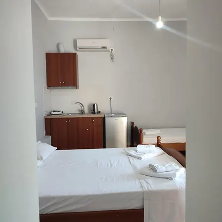 Chris & Drita Himara