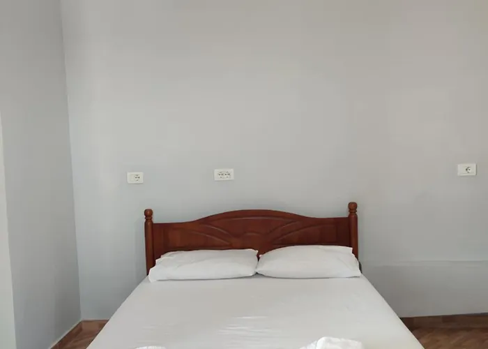 Apartament Chris & Drita Himara